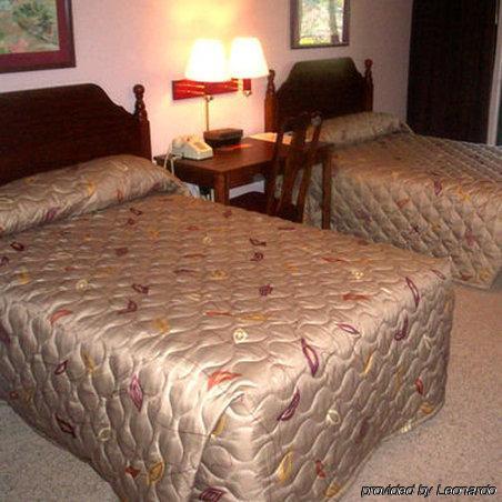 Rime Garden Inn & Suites Irondale Quarto foto